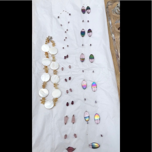 Hand Crafted Lavender Pink Rainbow Glass Illusion Necklace - Picture 5 of 12